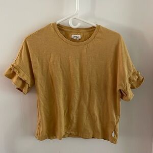 Up west ruffle sleeve tee